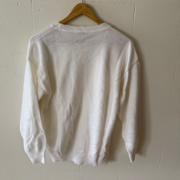 Vintage White Cable Knit Sweater - Picture 9 of 10